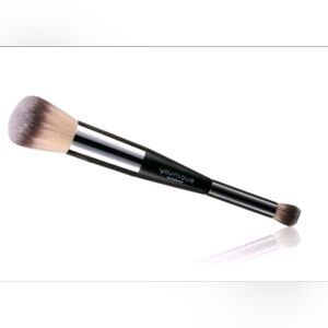 Younique - Powder / Concealer Brush - NEW